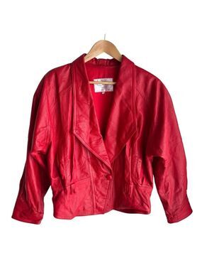 Vintage Red Leather Jacket Womens M Bold Statement Power Batwing 80s 90s Italian